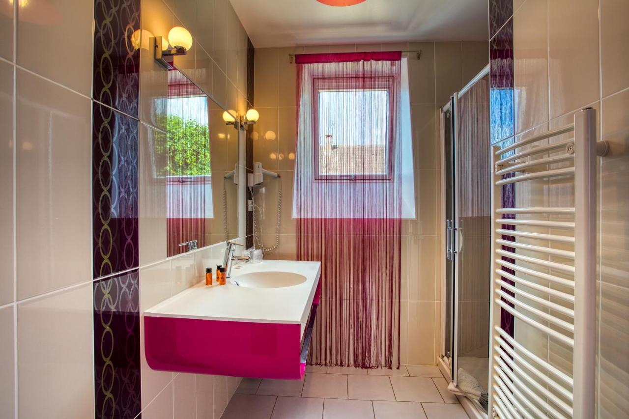 Hotel A Jayac - Logis Hotels Paulin Екстериор снимка